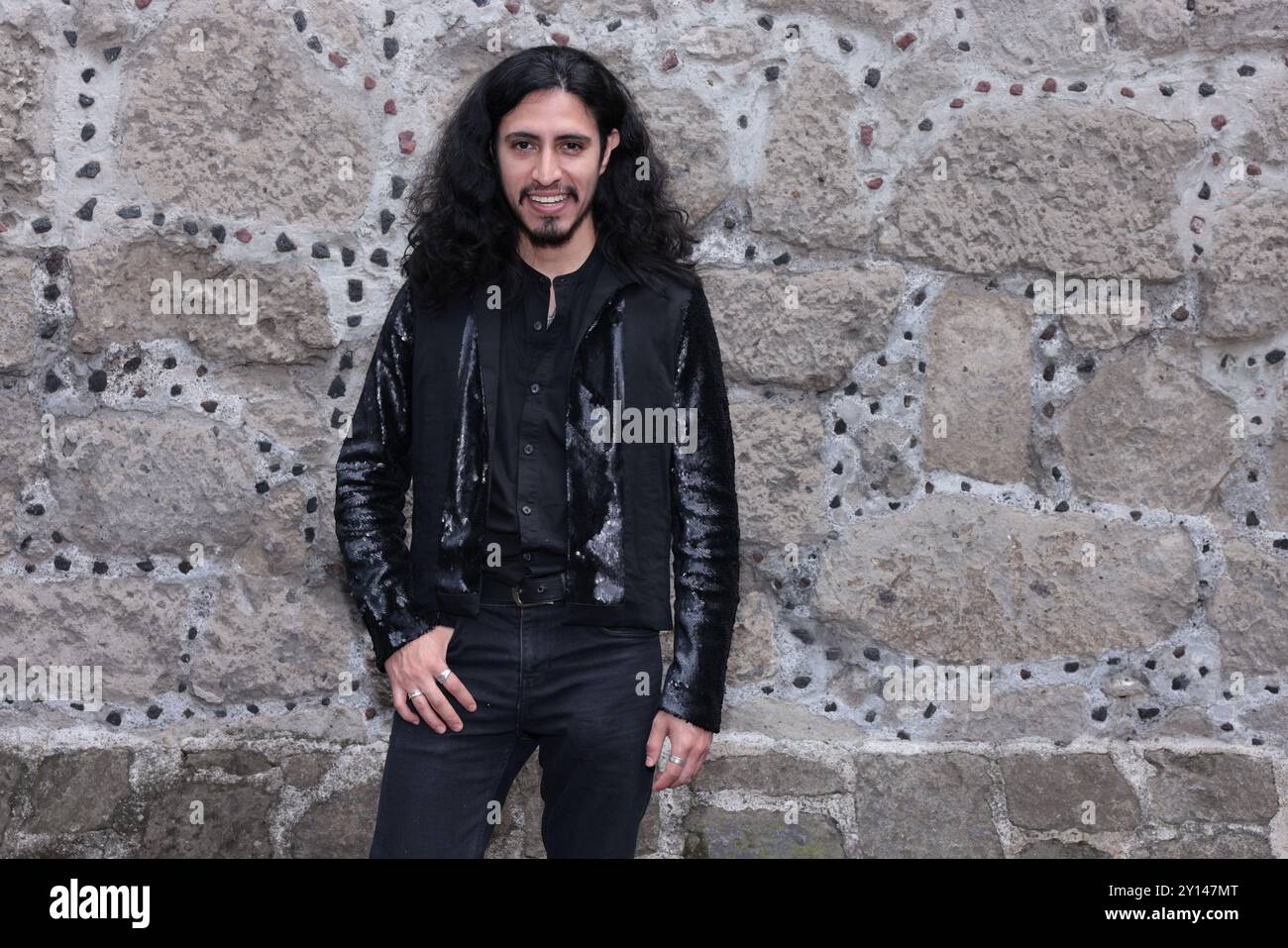 Oscuras hi-res stock photography and images - Page 2 - Alamy