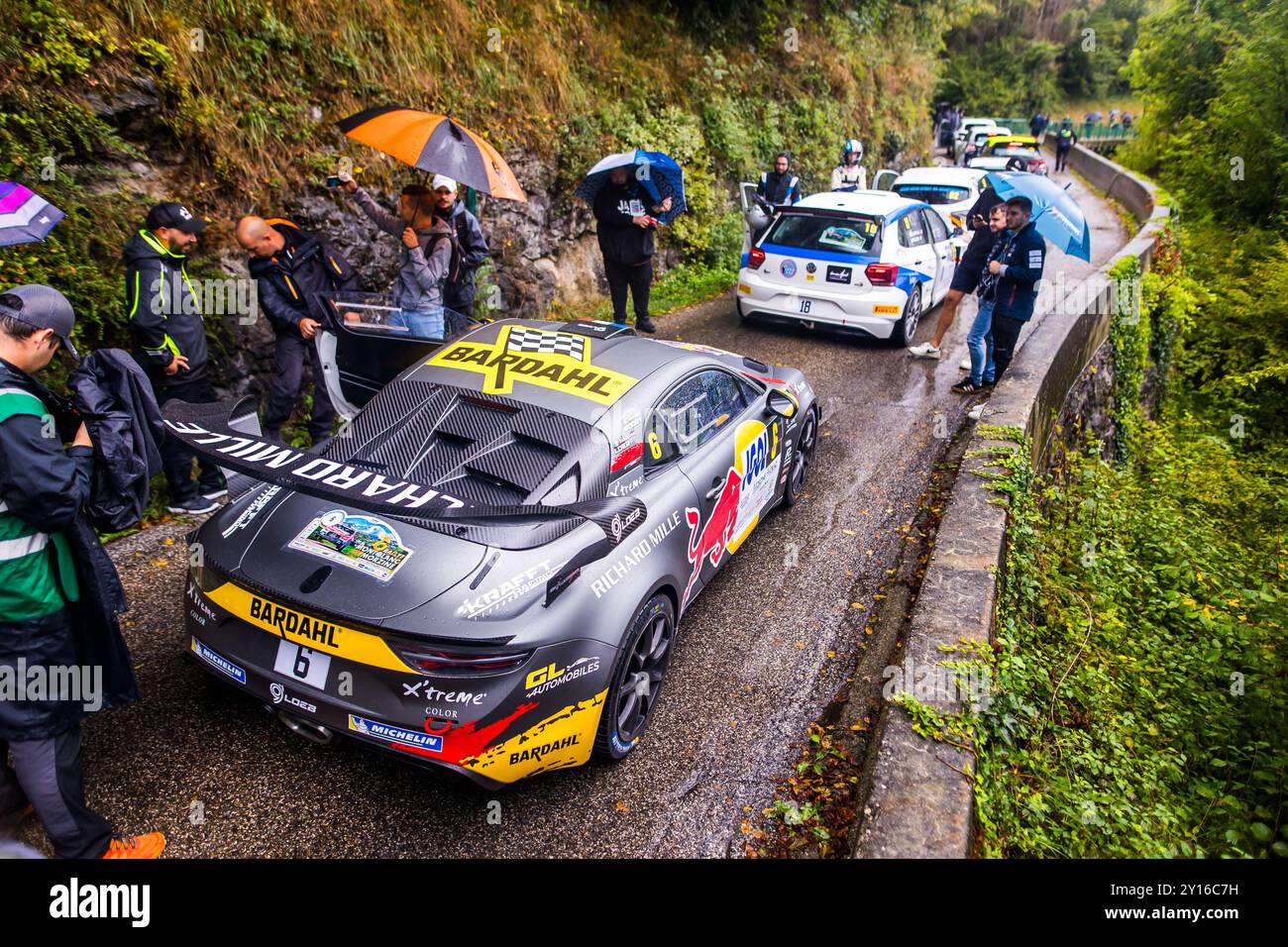 Alpine Loeb 06 LOEB Sebastien, GODEY Laurene, Alpine A110 GT+, ambiance during the ...