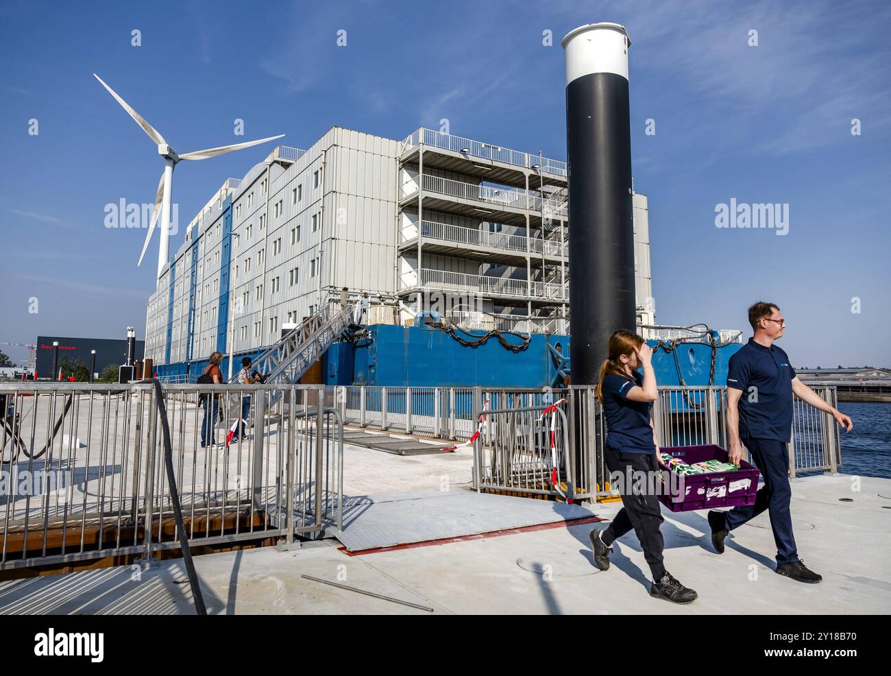 Reception pontoon hi-res stock photography and images - Alamy
