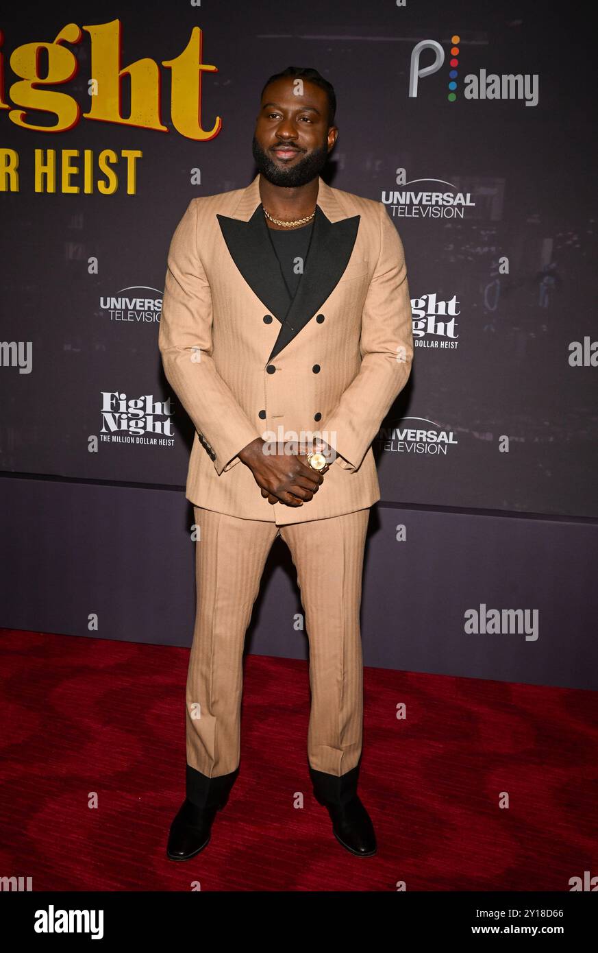 Sinqua Sinqua Walls attends Peacock's