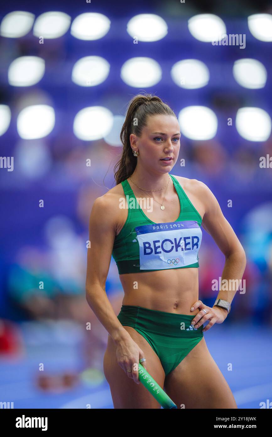 Sophie Becker participating in the 800 meters at the Paris 2024 Olympic