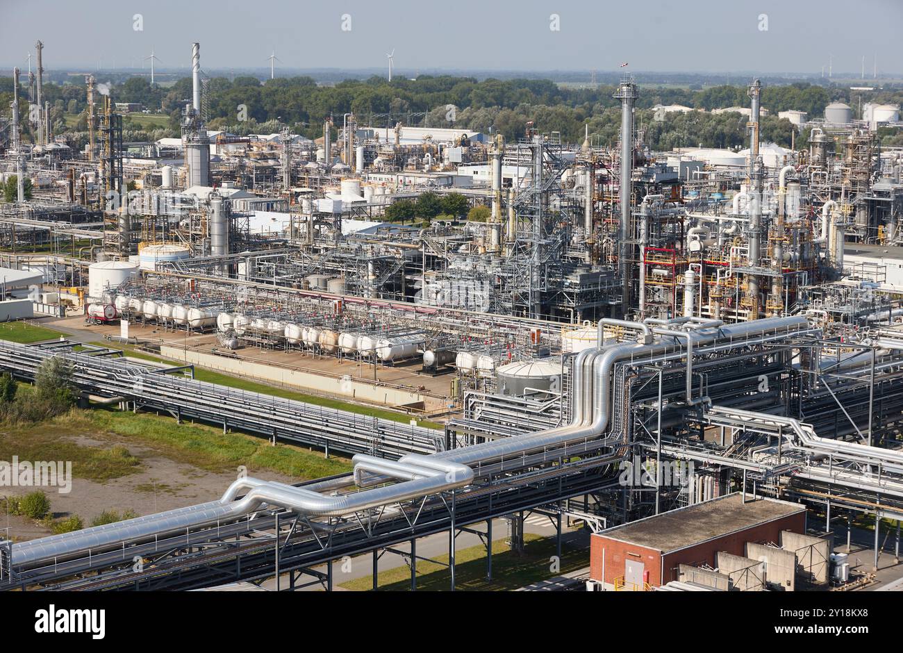 Stade, Germany. 05th Sep, 2024. View of the DOW chemical plant at the  production site. Credit: Georg Wendt/dpa/Alamy Live News Stock Photo - Alamy