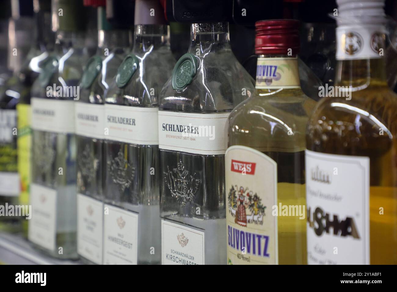 Alkoholtote hi-res stock photography and images - Alamy
