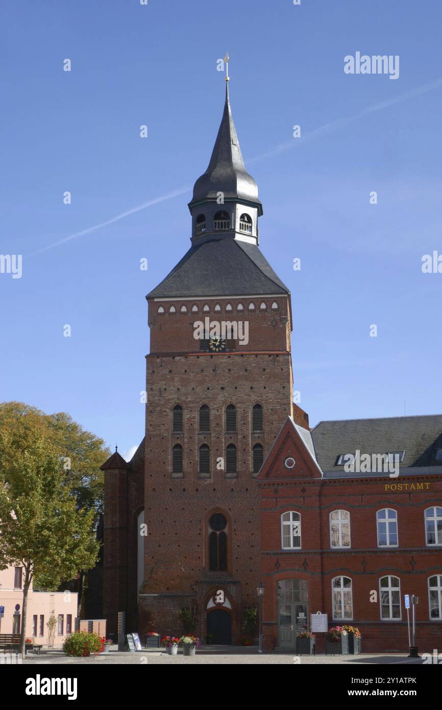 St nikolaus kirche hi-res stock photography and images - Alamy
