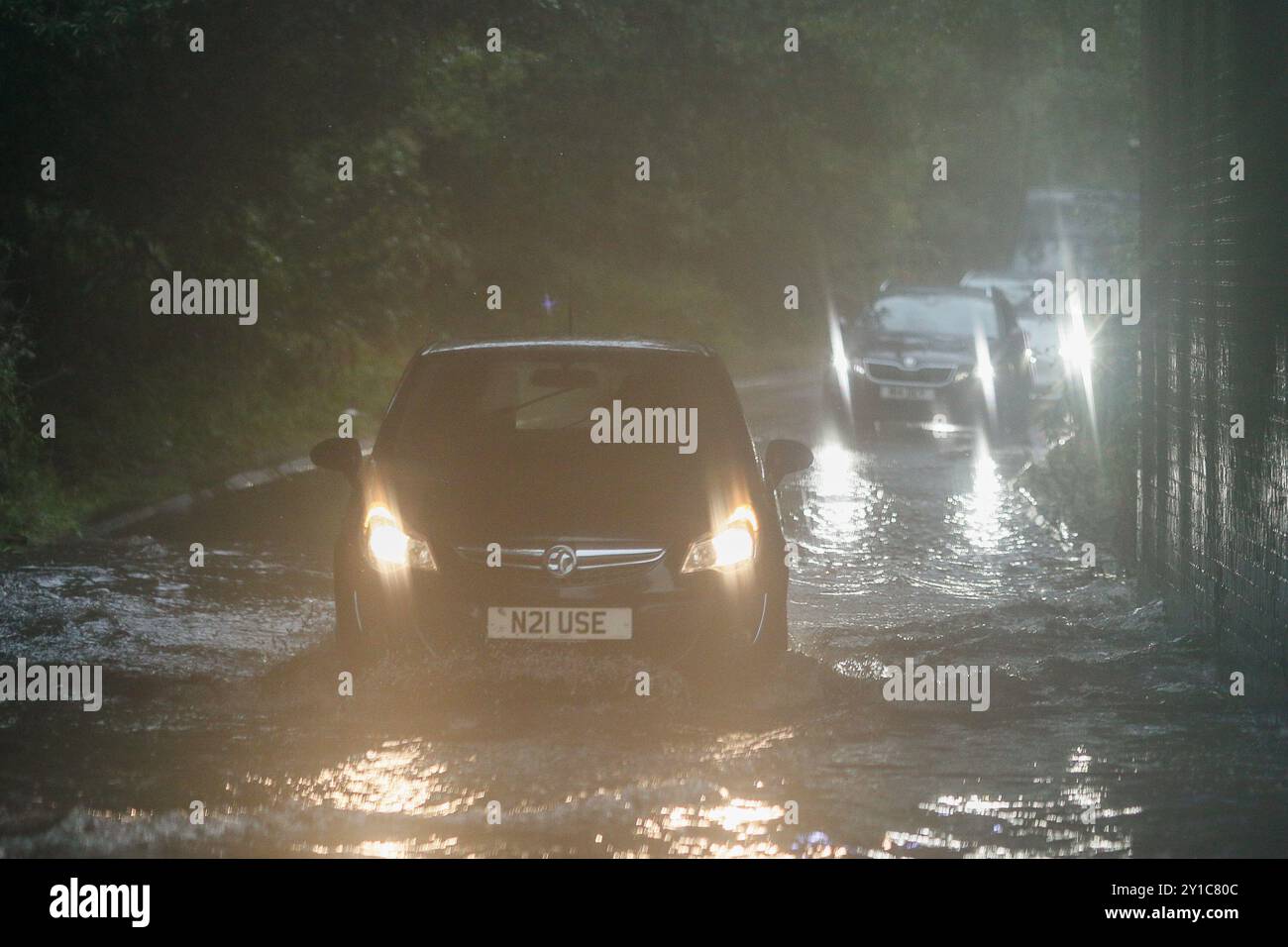 Guildford UK 06th Sep 2024 Salt Box Road Woking 06th September guildford-uk-06th-sep-2024-salt-box-road-woking-06th-september