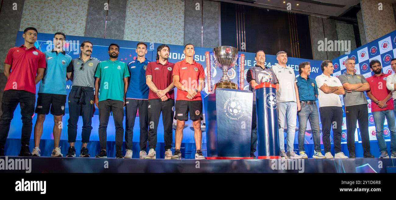 Jsw Isl Team Isl trophy hi-res stock photography and images - Alamy
