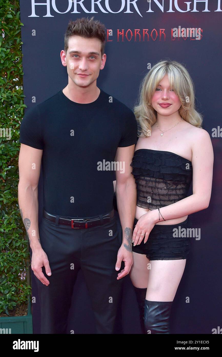 Cody Saintgnue mit Freundin Leilani Mallon bei der Eröffnung der