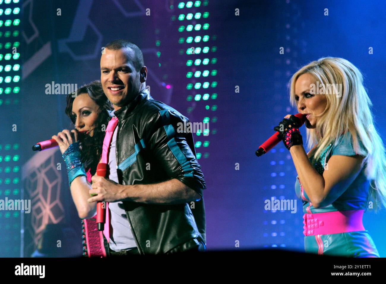 Nu Disco Group Hi res Stock Photography And Images Alamy nu-disco-group-hi-res-stock-photography-and-images-alamy