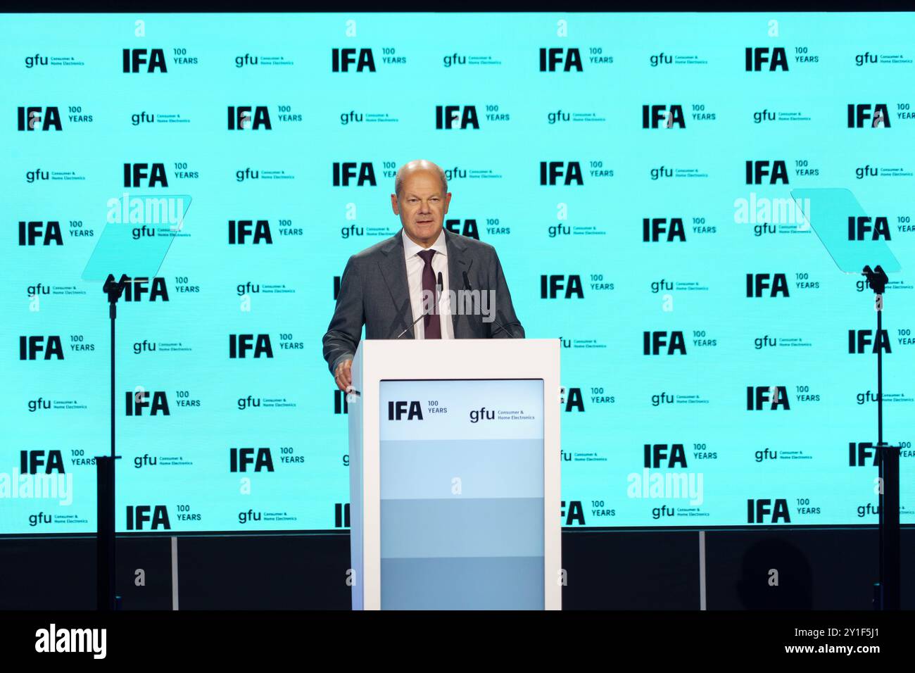 Opening Gala before 100 years of Ifa 2024 with Olaf Scholz Stock Photo