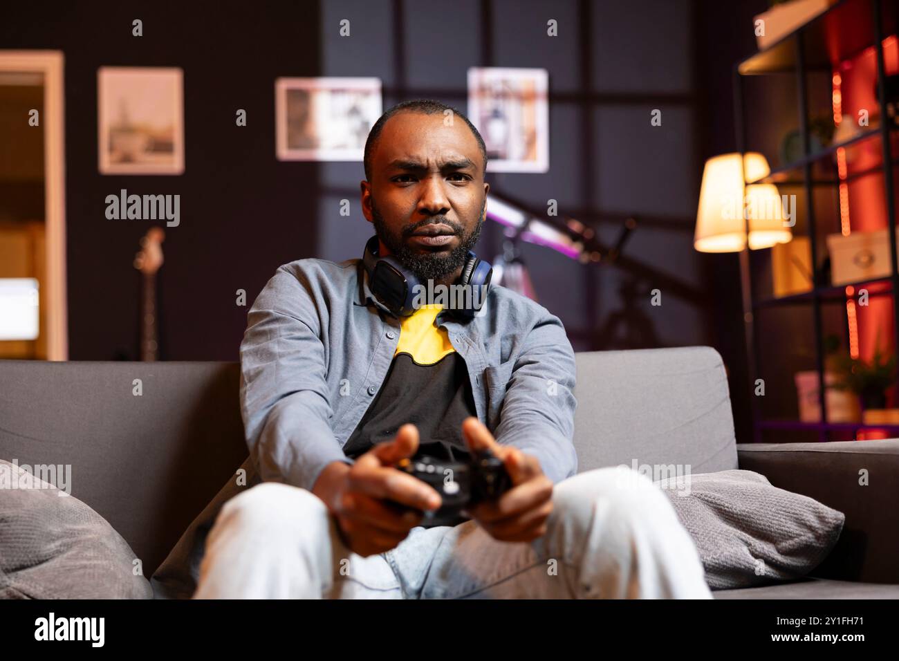 Failing Gamer Annoyed creator hi-res stock photography and images - Alamy