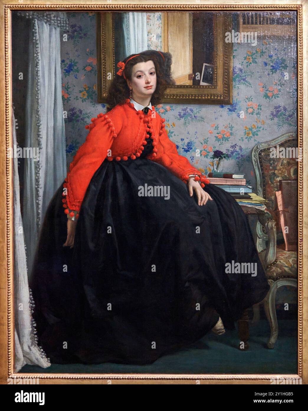 Jeune femme en veste rouge hi-res stock photography and images - Alamy