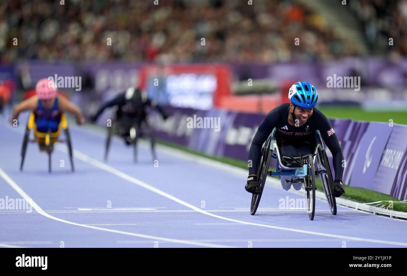 Great Britain's Kare Adenegan winning silver in the Women's 800m - T34 Final at the Stade de France on day ten of the Paris 2024 Summer Paralympic Games. Picture date: Saturday September 7, 2024. Stock Photo