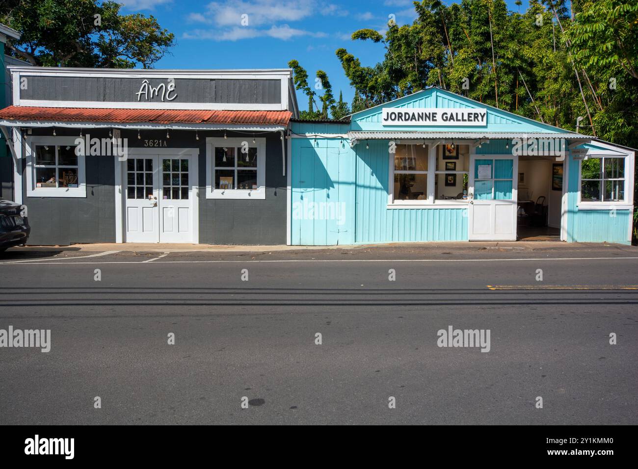 Makawao, Maui - a village full of Galleries and known for its cowboys - view of a street Stock Photo