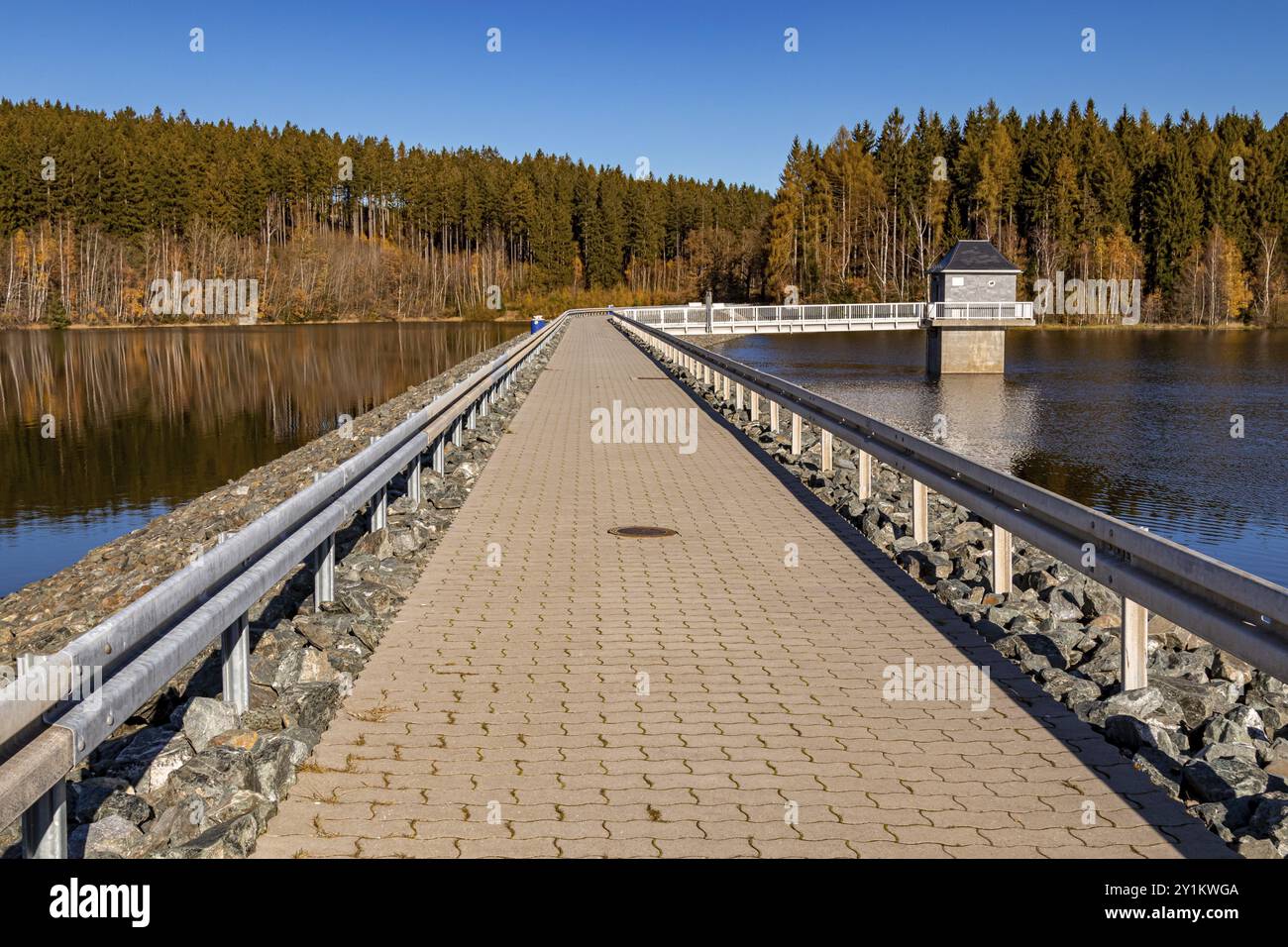 Plenty dam hi-res stock photography and images - Alamy