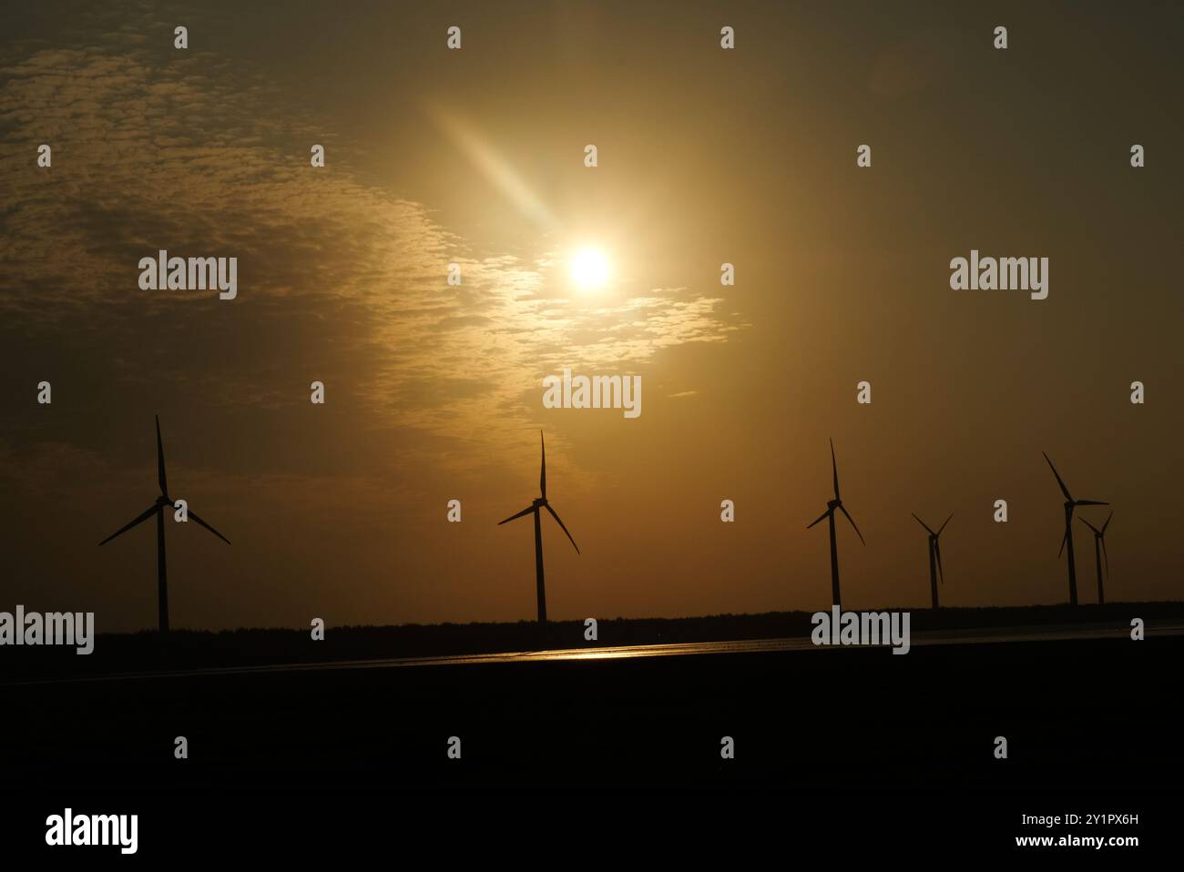 Windmill Wind Shadow Long shadow under wind hi-res stock photography and images - Alamy