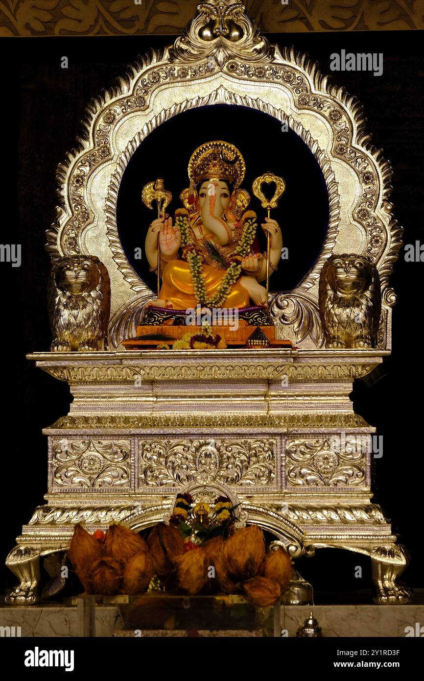 Pune, Maharashtra, 08 September 2024, People and devotee at famous