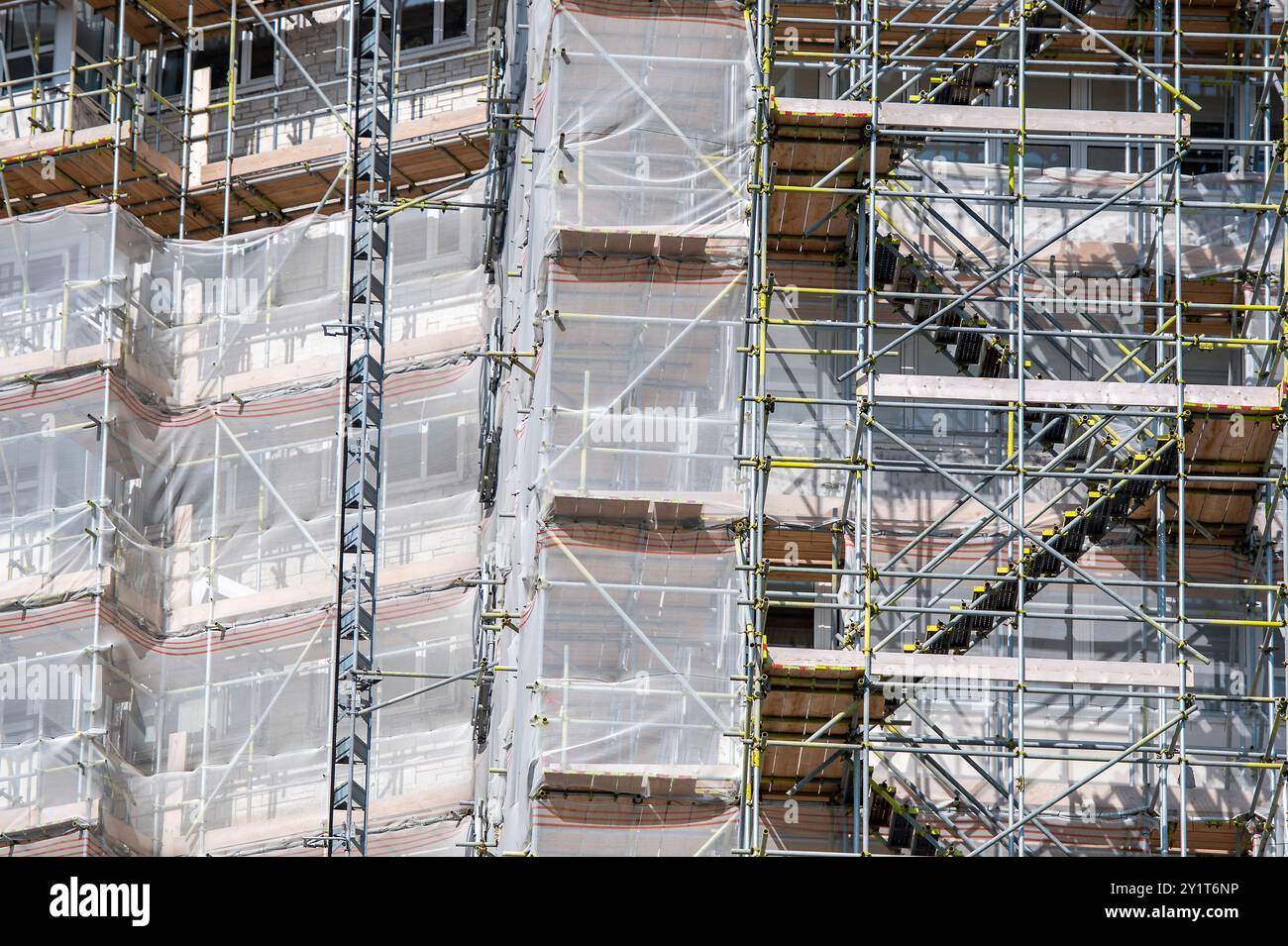 Scaffold Security Cladding scaffold errected on a multi-storey tower block of flats to replace ...