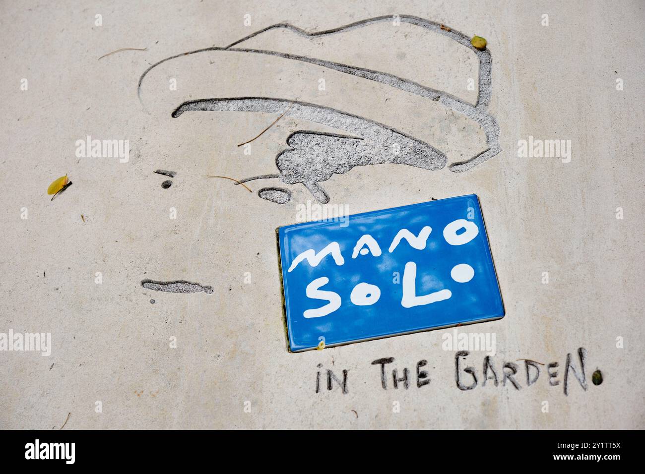 The Grave Of The French Singer Writer Artist Mano Solo In The Pere the-grave-of-the-french-singer-writer-artist-mano-solo-in-the-pere