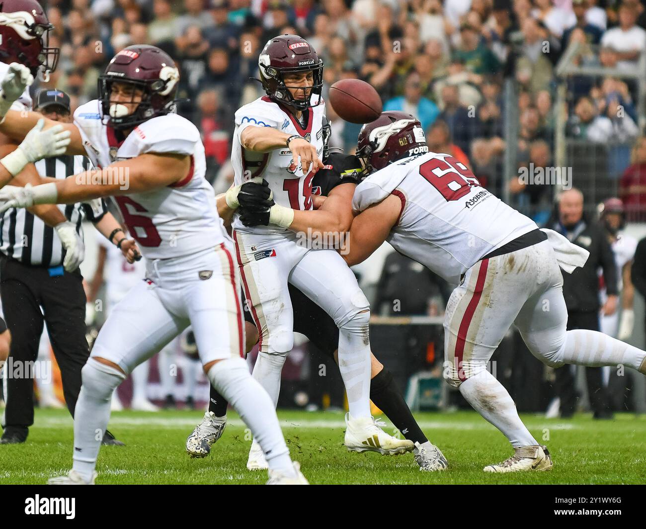 Jadrian Clark Rhein Fire 18 Stuttgart Surge vs. Rhein Fire American Football European League of Football Halbfinale Saison 2024 08.09.2024 Foto EIBNER Florian Schust Stock Photo Alamy