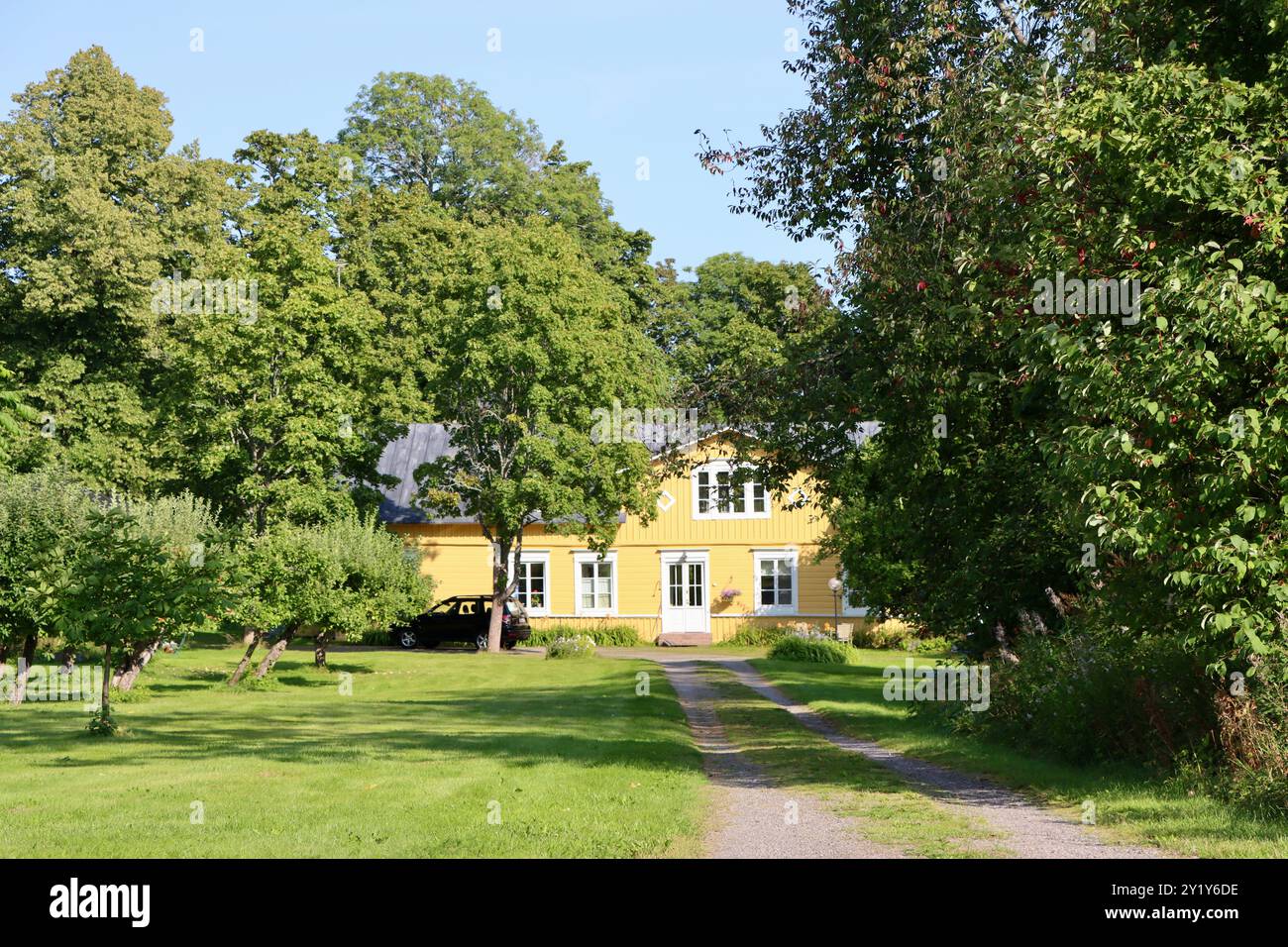 the-house-where-painter-albert-edelfelt-lived-during-late-1800s-now-a