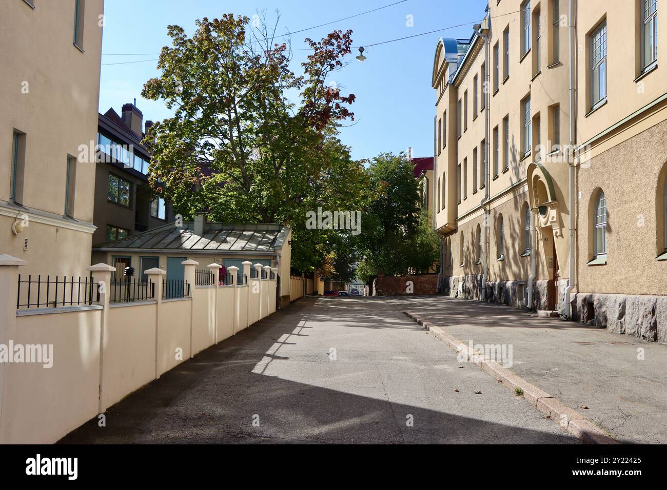 Small Kapteeninkuja alley in Eira district, Helsinki Finland, August 2024 Stock Photo