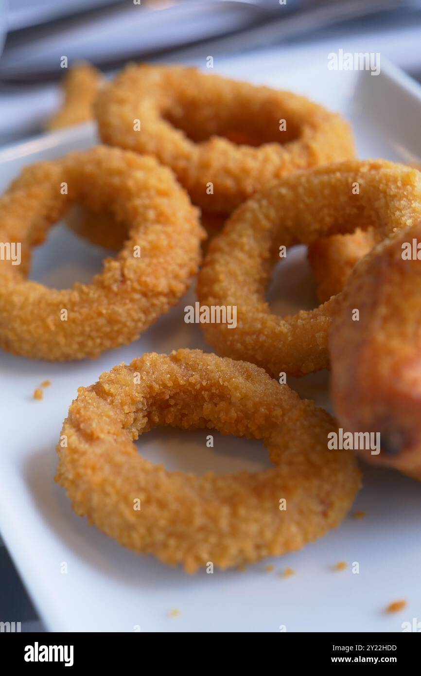 Top view crispy onion hi-res stock photography and images - Alamy
