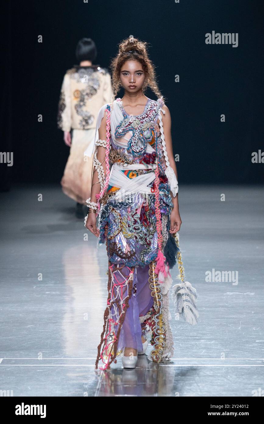 Tokyo, Japan. 7th Sep, 2024. Runway model, September 7, 2024 - Rakuten