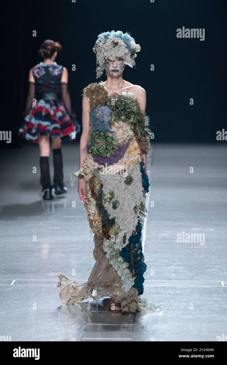 Tokyo, Japan. 7th Sep, 2024. Runway model, September 7, 2024 - Rakuten