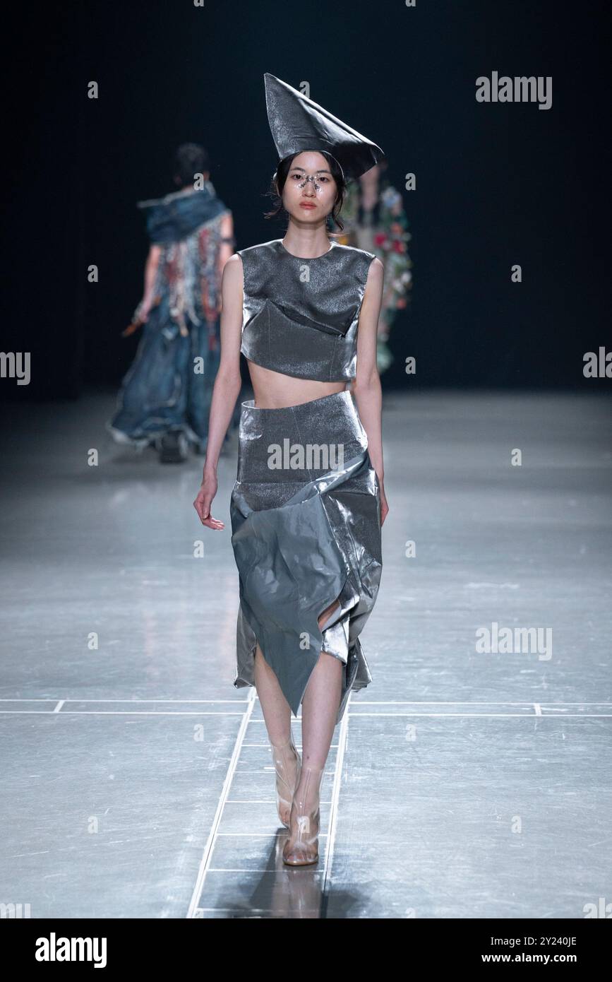 Tokyo, Japan. 7th Sep, 2024. Runway model, September 7, 2024 - Rakuten