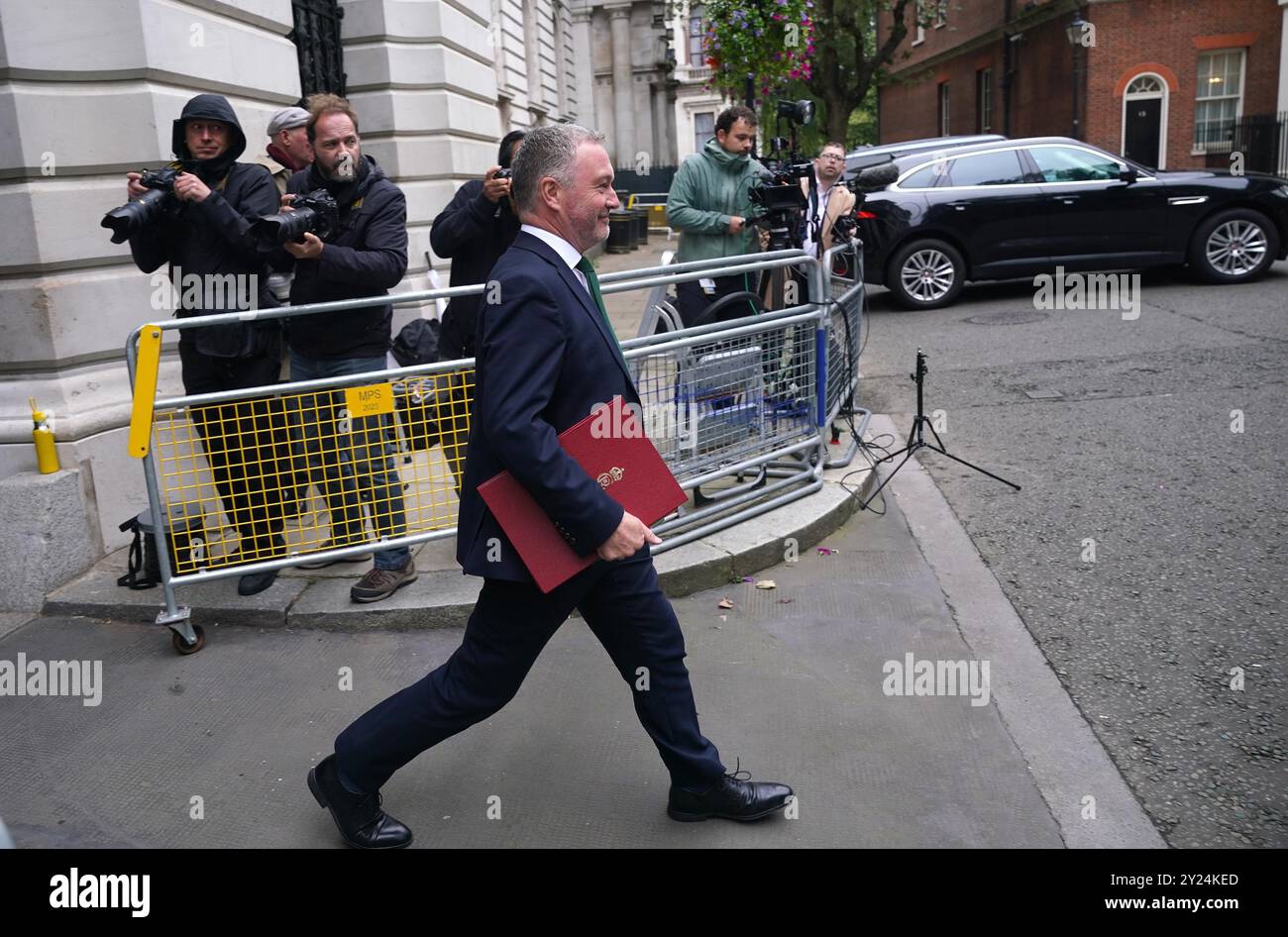 Steve Reed Rrntx Environment Secretary Steve Reed arrives in Downing Street, London, for ...