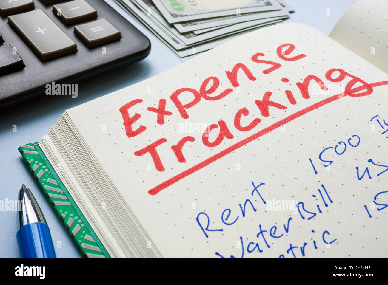 Expense accounting hi-res stock photography and images - Alamy