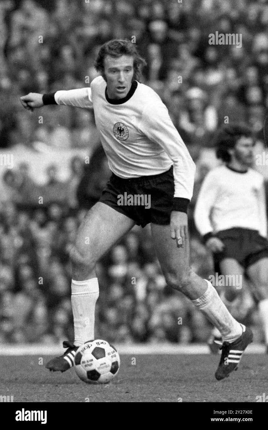 ARCHIVE PHOTO: Guenter NETZER will be 80 years old on September 14 ...