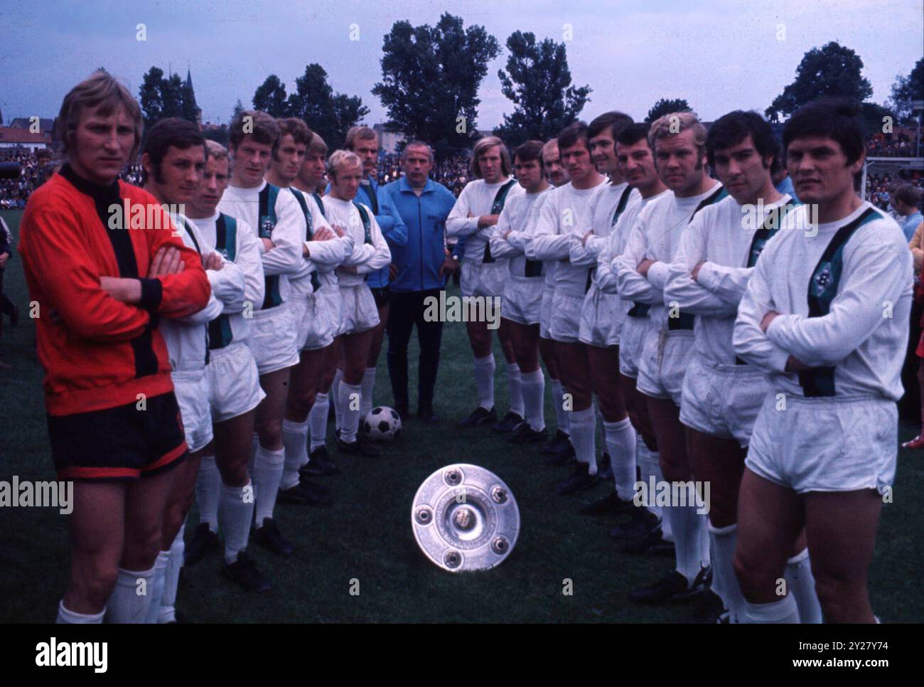 Left vogts hi-res stock photography and images - Alamy