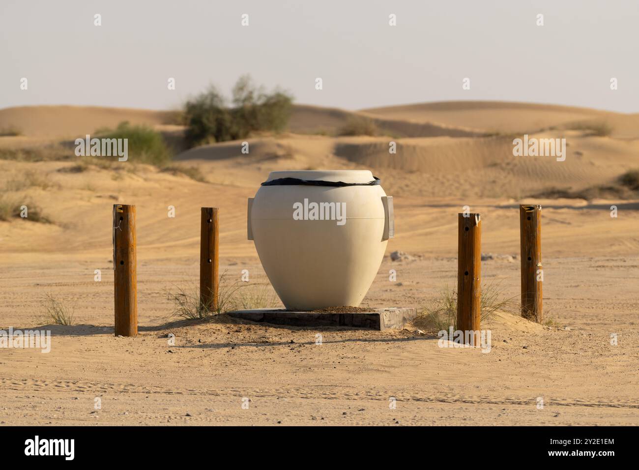 Manmade trash hi-res stock photography and images - Alamy