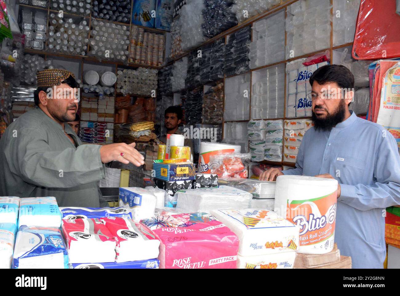 quetta-pakistan-sep-10-deputy-director-environment-muhammad-ali