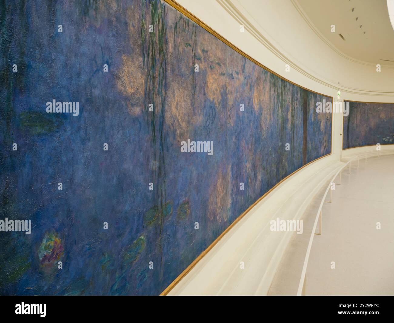 Le Matin clair aux saules, The Orangerie Museum, Clear Morning with Willows,  The Water Lilies by Claude Monet, Paris, France, Europe, EU Stock Photo -  Alamy, image size:1300x1065