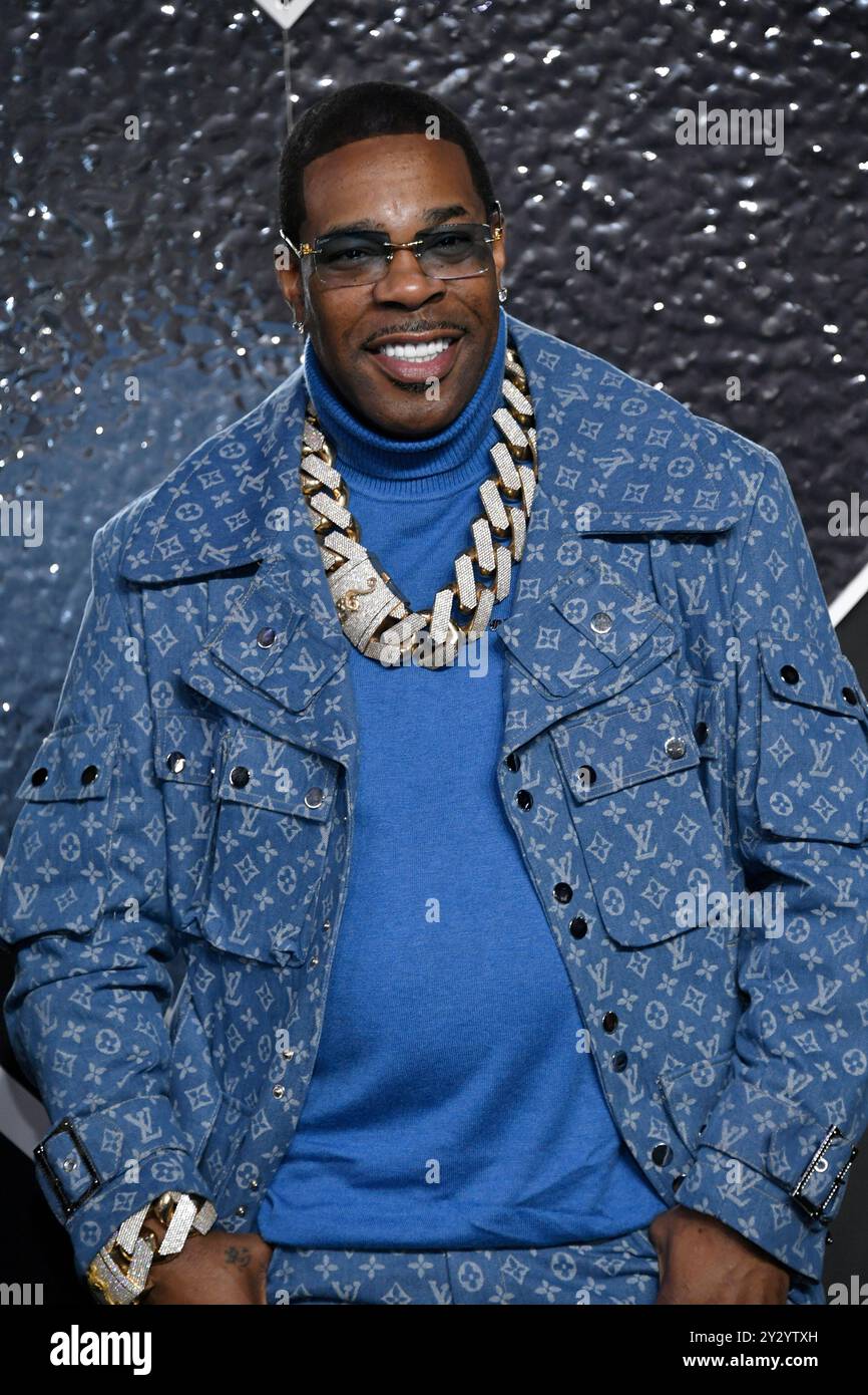 Busta Rhymes arrives at the MTV Video Music Awards on Wednesday, Sept ...