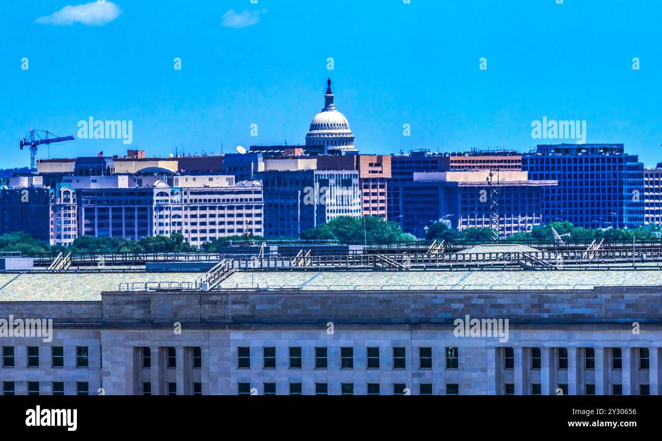 Pentagon department hi-res stock photography and images - Alamy
