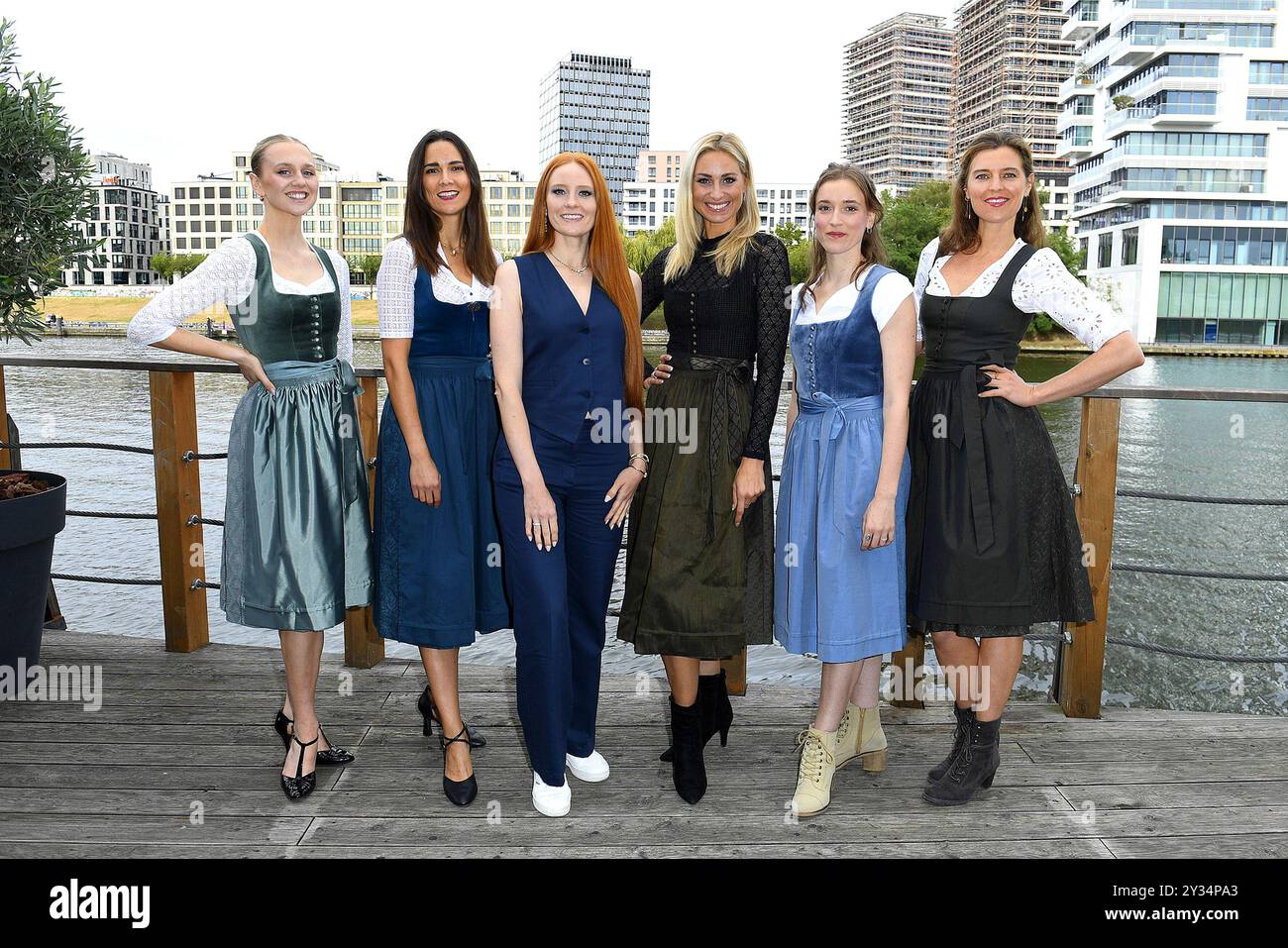 Barbara Meier und Models bei ihrer Angermaier Greenline X Barbara Meier-Kollektion Praesentation und Modenschau am 11.09.2024 in Berlin Stock Photo