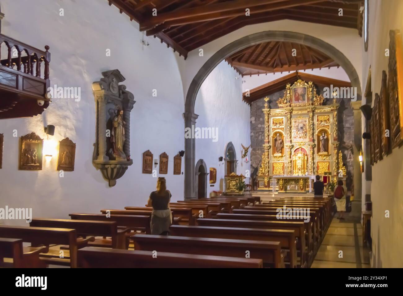 Kirche san pedro apostol hi-res stock photography and images - Alamy