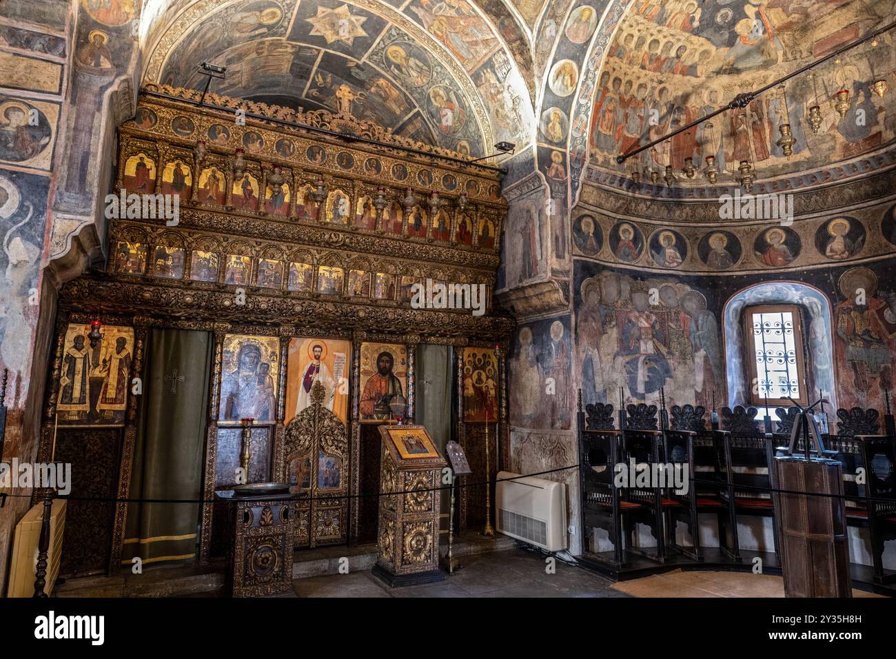 Monastery Bucharest Stavropoleos Monastery aka church, dedicated to Archangels Michael ...