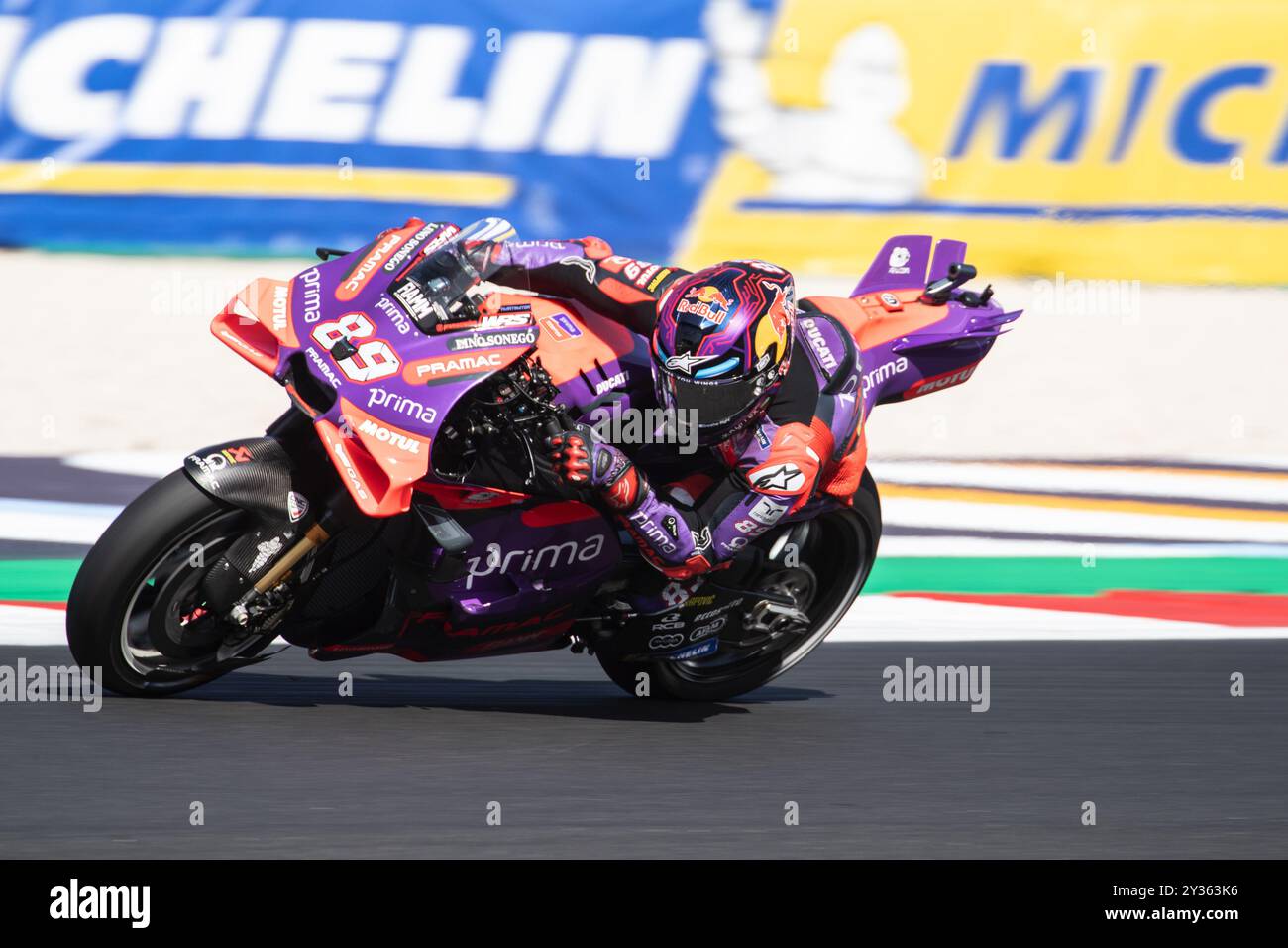 AUTOGRAPH Francesco Pecco BAGNAIA MotoGP Ducati WC HAND SIGNED FOTO