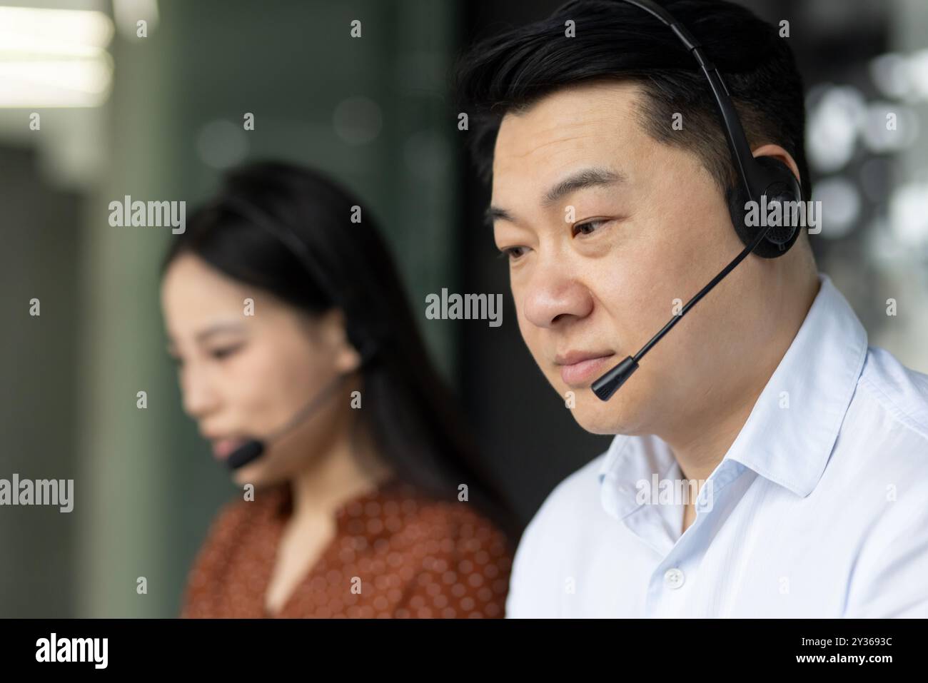 Call center 2 hi-res stock photography and images - Alamy - Focused On Providing New