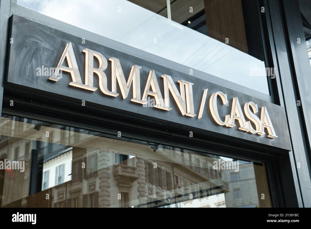 Armani casa store hi res stock photography and images Alamy