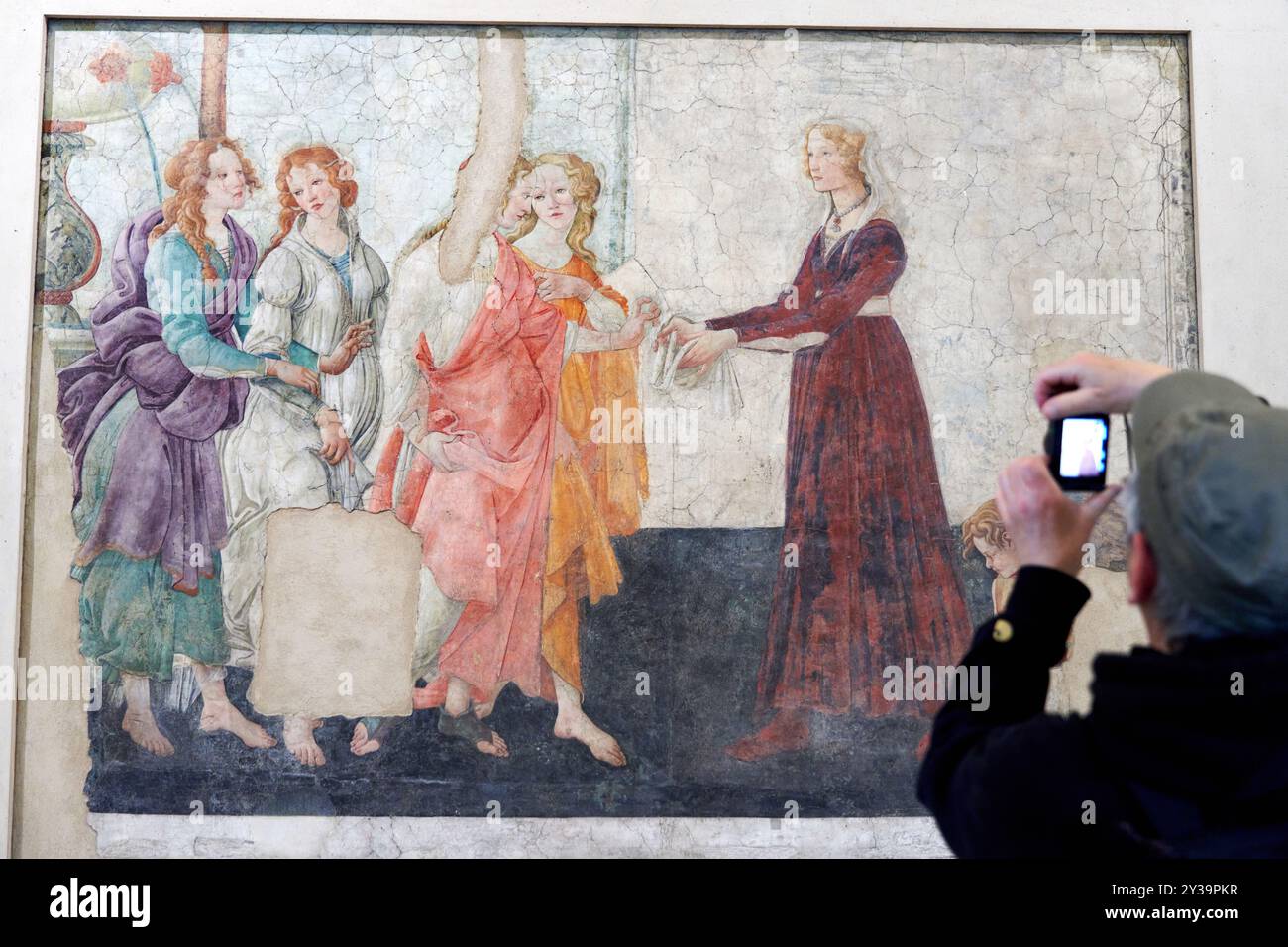 The three graces at louvre museum hi-res stock photography and