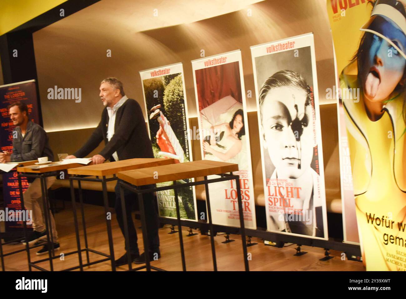 Luxus Volkstheater Programm Munchen Ebenbild