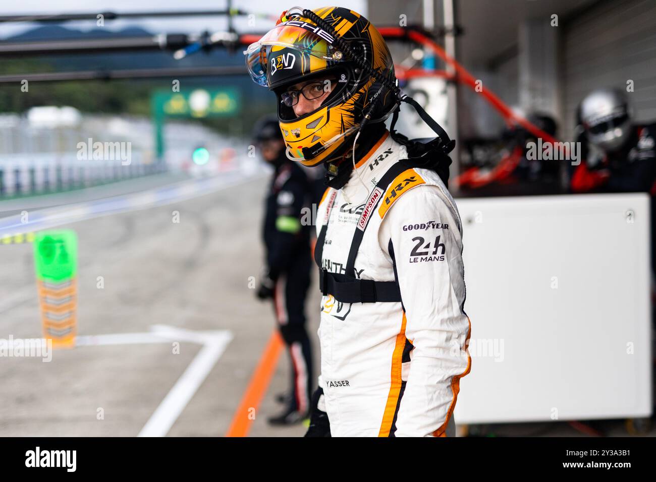 shahin-yasser-aus-manthey-ema-porsche-911-gt3-r-portrait-during