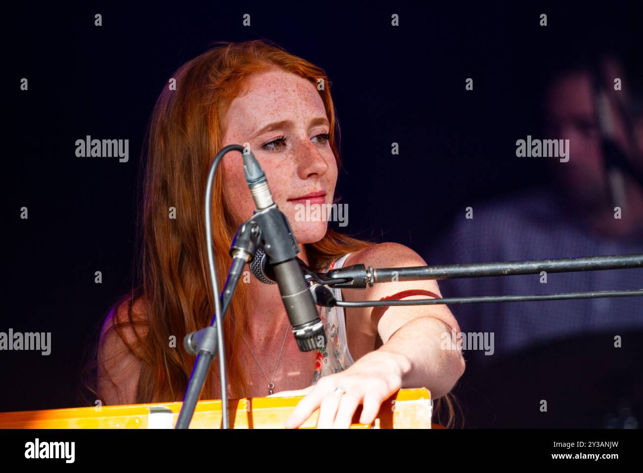Johnny Flynn Guitar Hi res Stock Photography And Images Alamy Johnny Flynn Guitar Hi res Stock Photography And Images Alamy