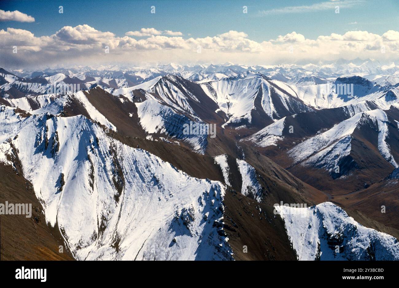 Scattered Ranges Scattered mountain ranges hi-res stock photography and images - Alamy