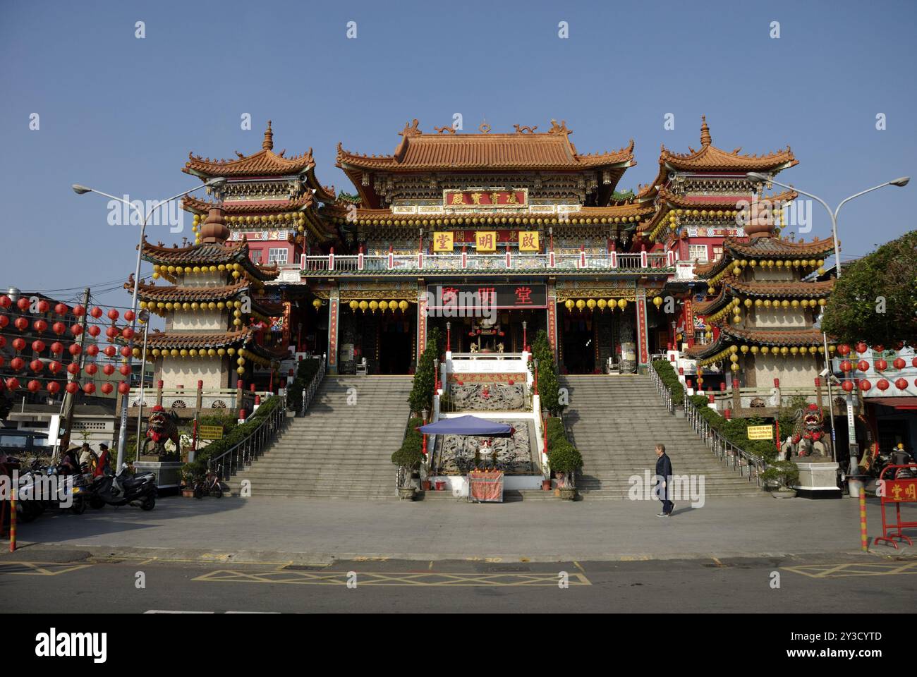 Kaohsiung shrine hi-res stock photography and images - Alamy